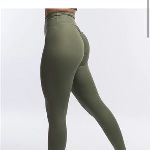 Echt booty scrunch leggings